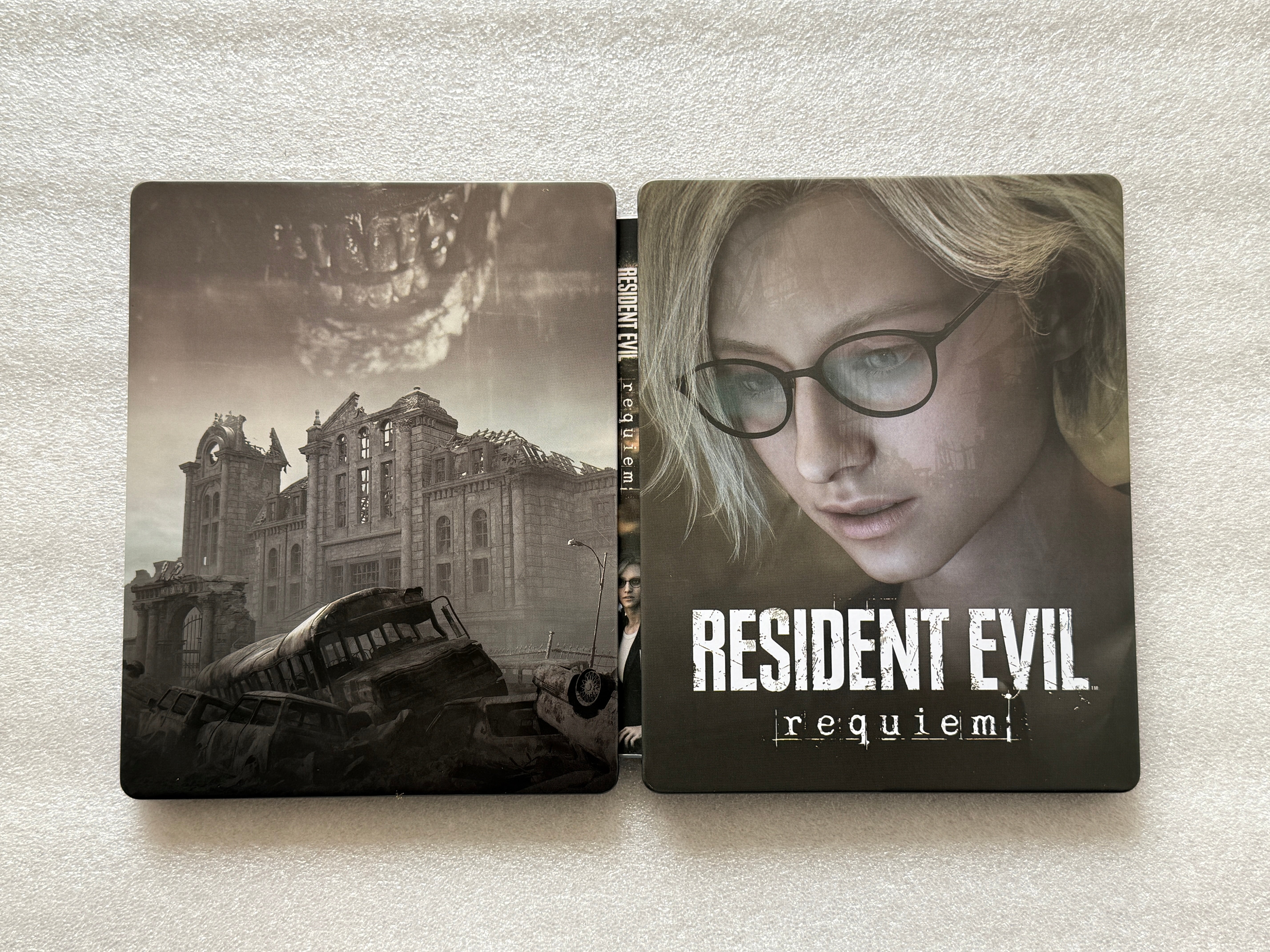 Resident Evil Requiem V1 SteelUp Replacement Case